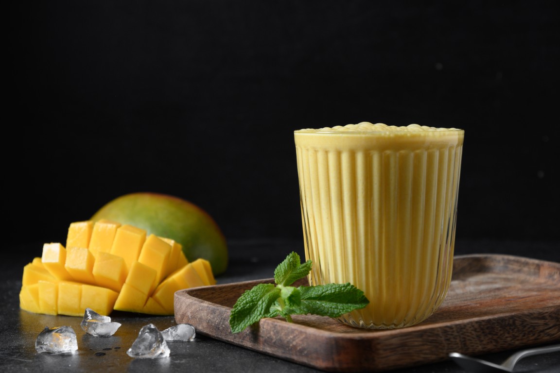 indian-mango-or-turmeric-lassi-on-black-background-2026-01-08-07-46-40-utc
